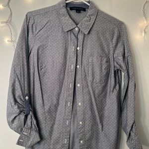 Tommy Hilfiger- Blue/gray polka dot button-up- Small